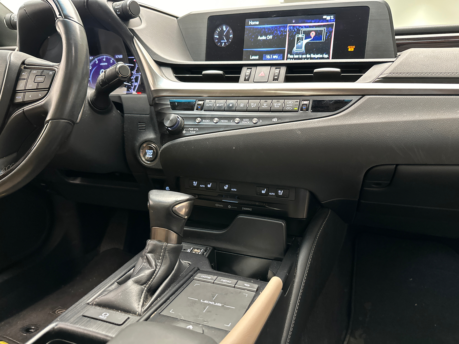 2019 Lexus ES ES 350 Luxury 12