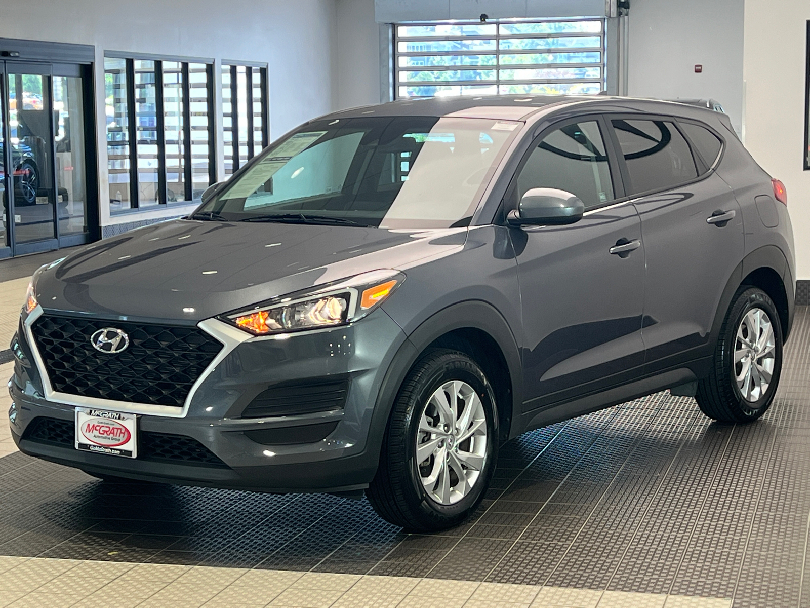 2021 Hyundai Tucson SE 2