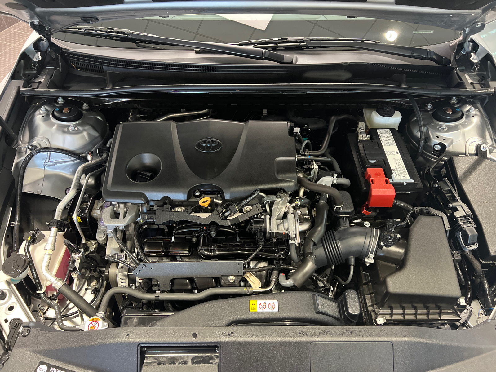 2019 Toyota Camry SE 7