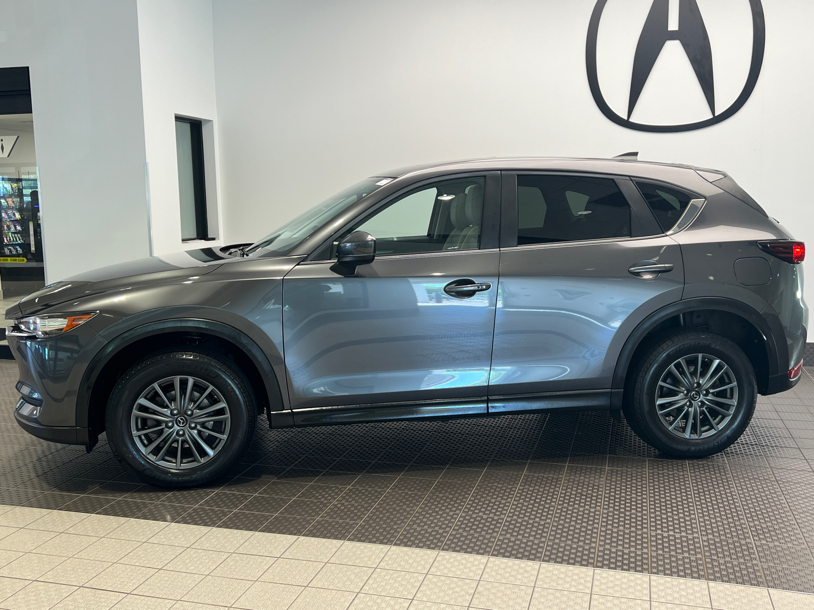 2017 Mazda CX-5 Touring 4