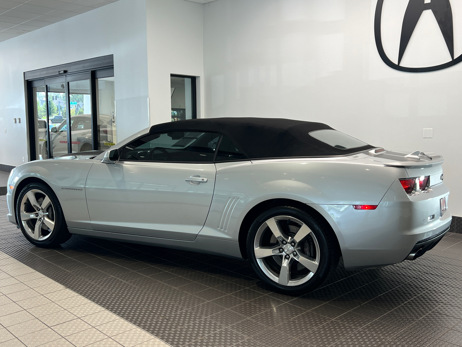 2011 Chevrolet Camaro 2SS 4