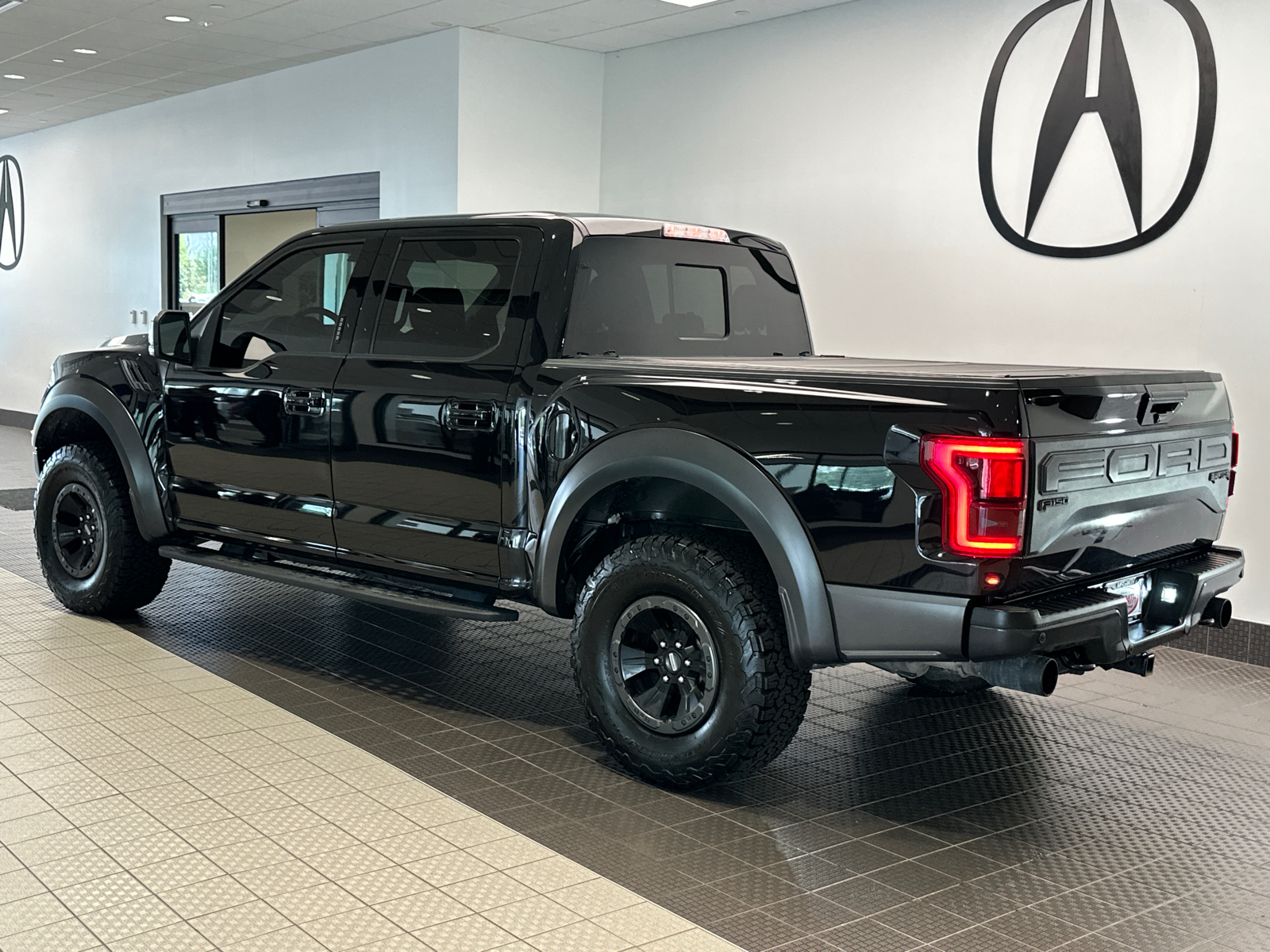 2019 Ford F-150 Raptor 4