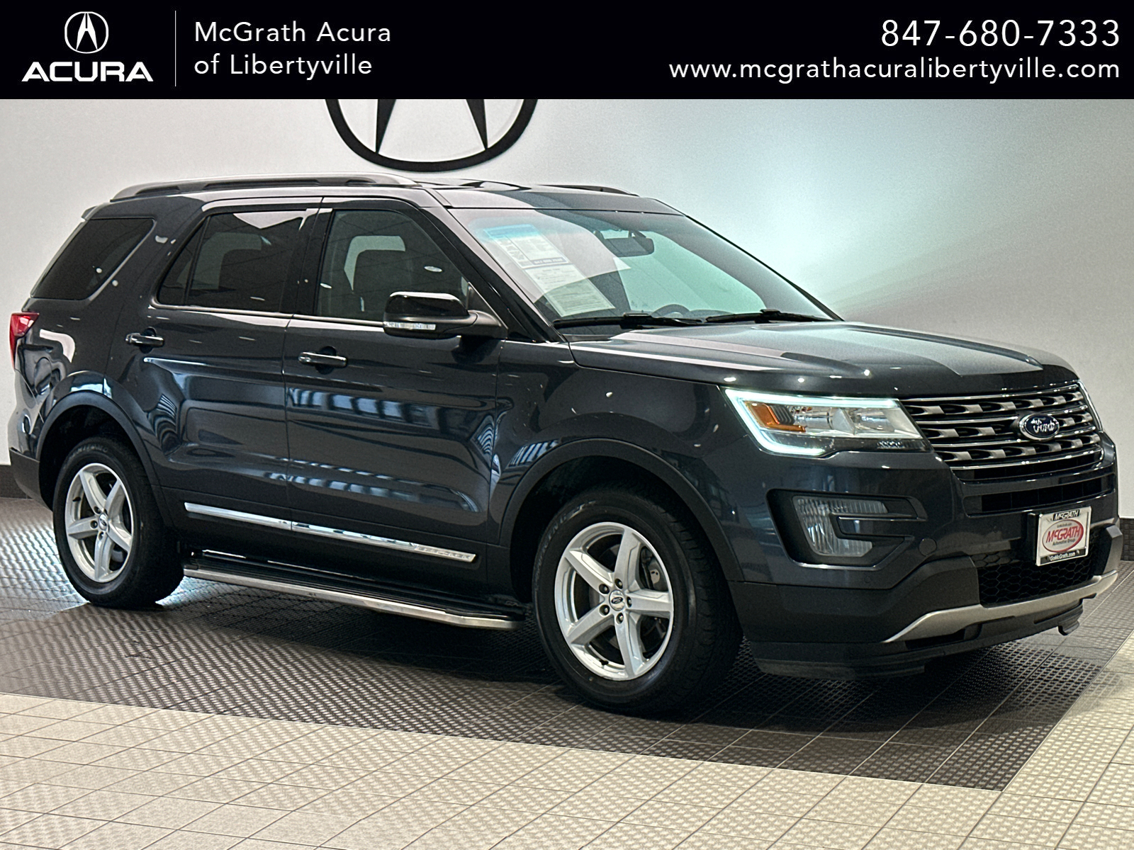 2017 Ford Explorer XLT 1