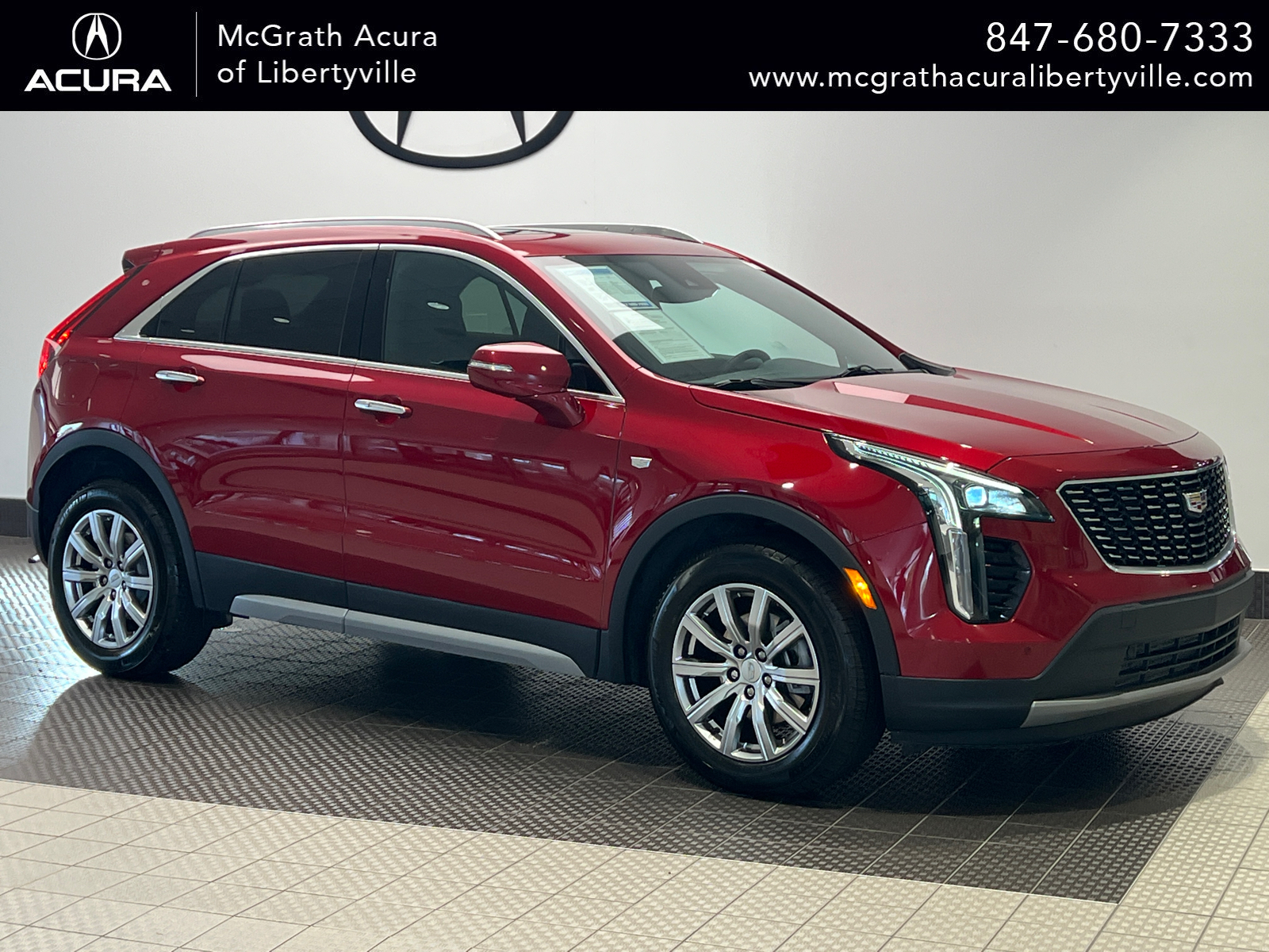 2022 Cadillac XT4 AWD Premium Luxury 1