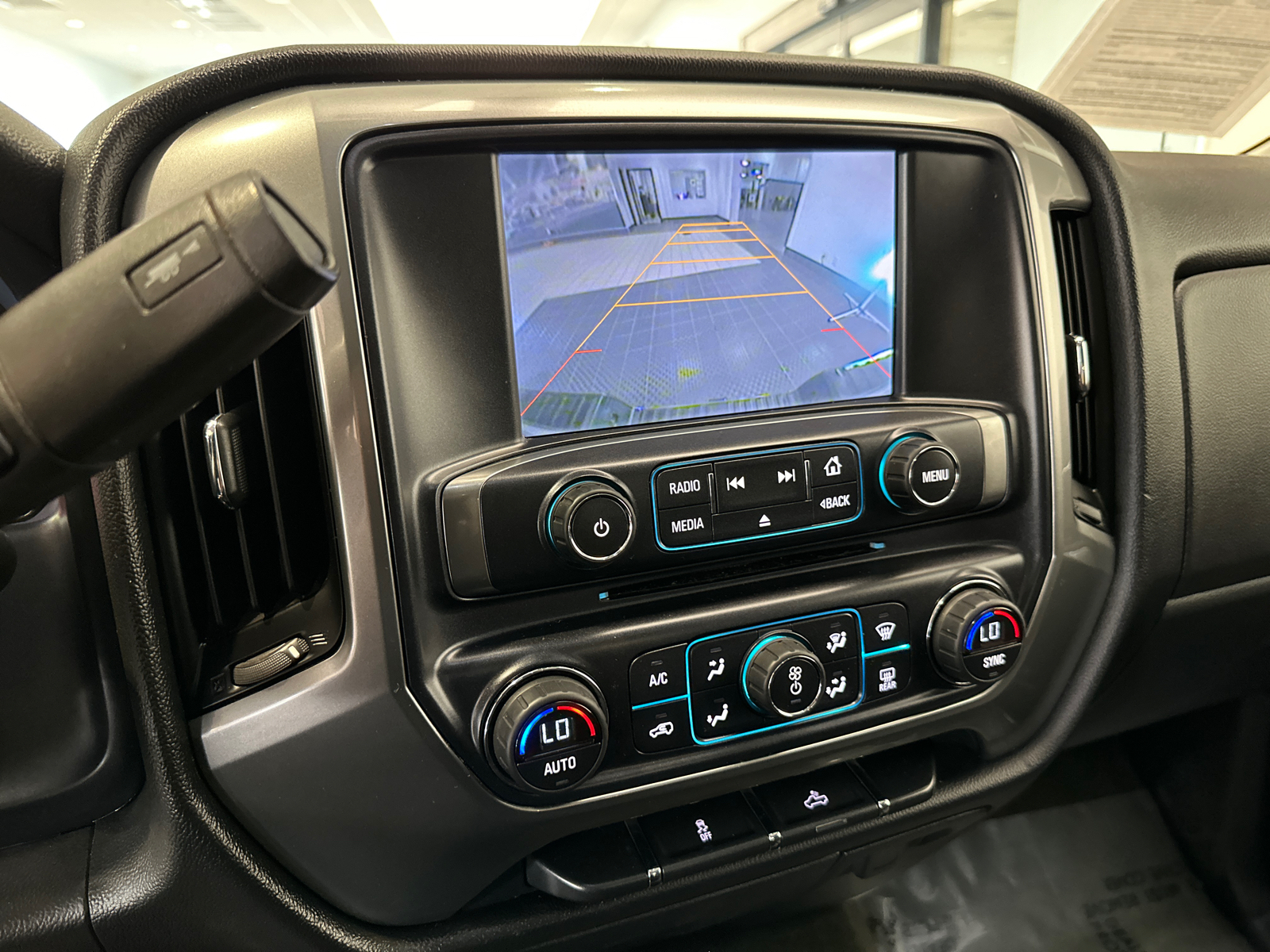 2015 Chevrolet Silverado 1500 LT 22