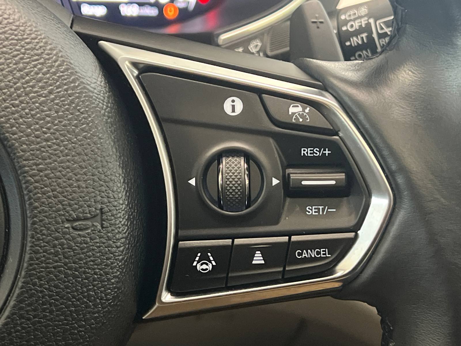 2022 Acura MDX w/Technology Package 17