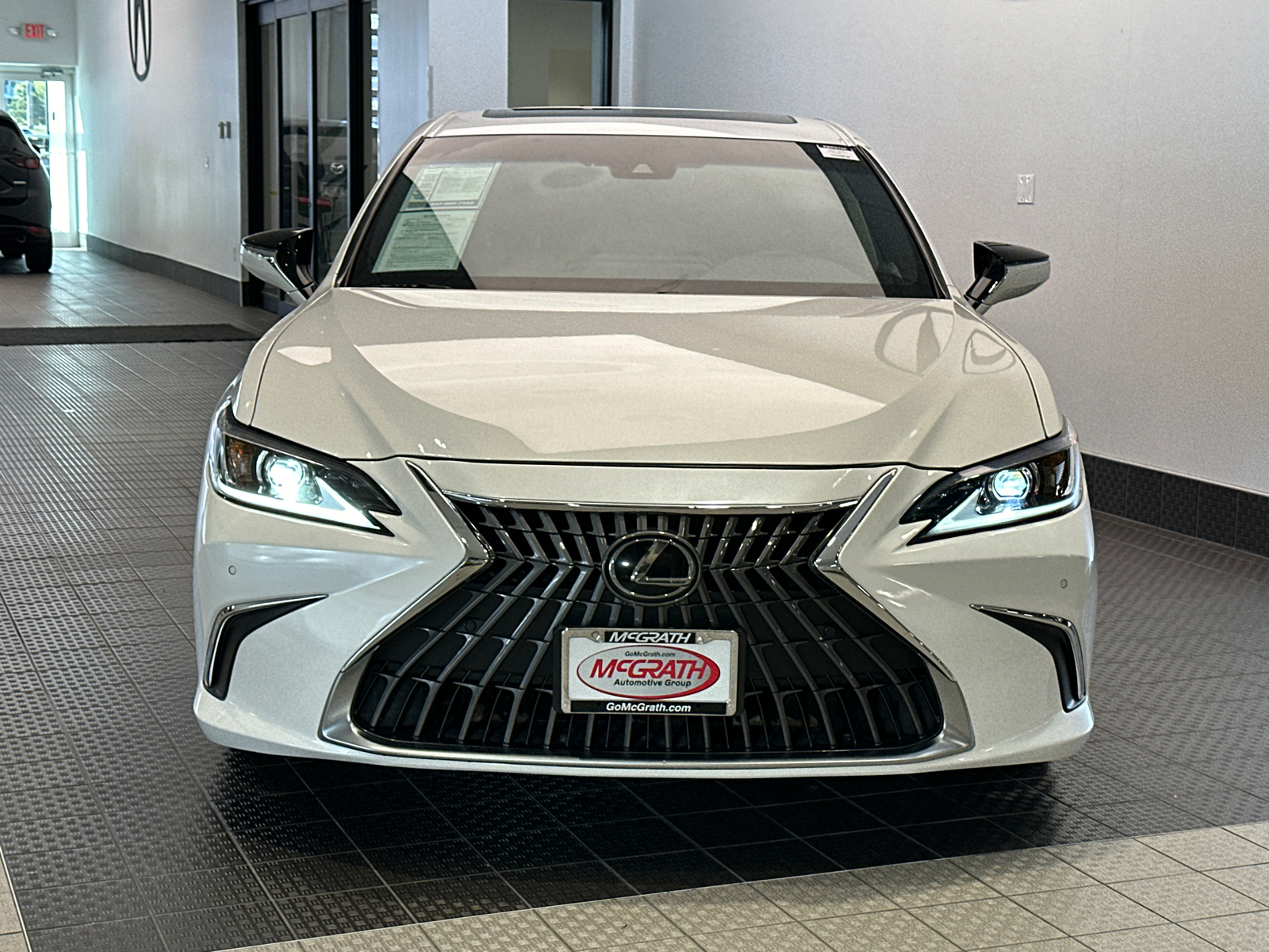 2022 Lexus ES ES 250 2