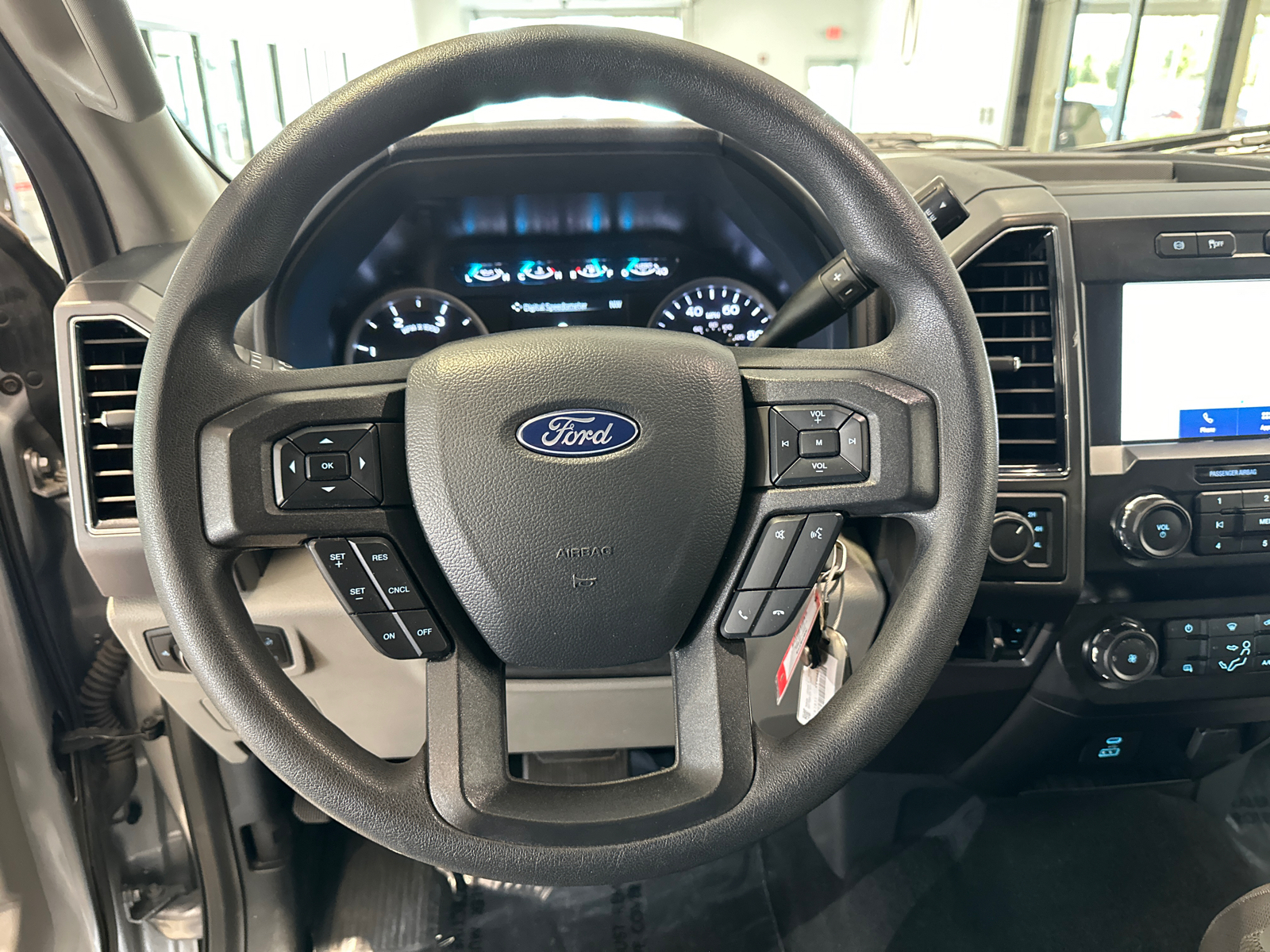 2022 Ford Super Duty F-250 SRW XLT 16