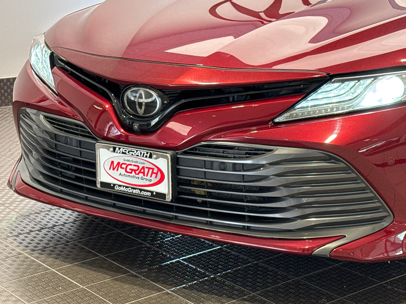 2019 Toyota Camry XLE V6 7