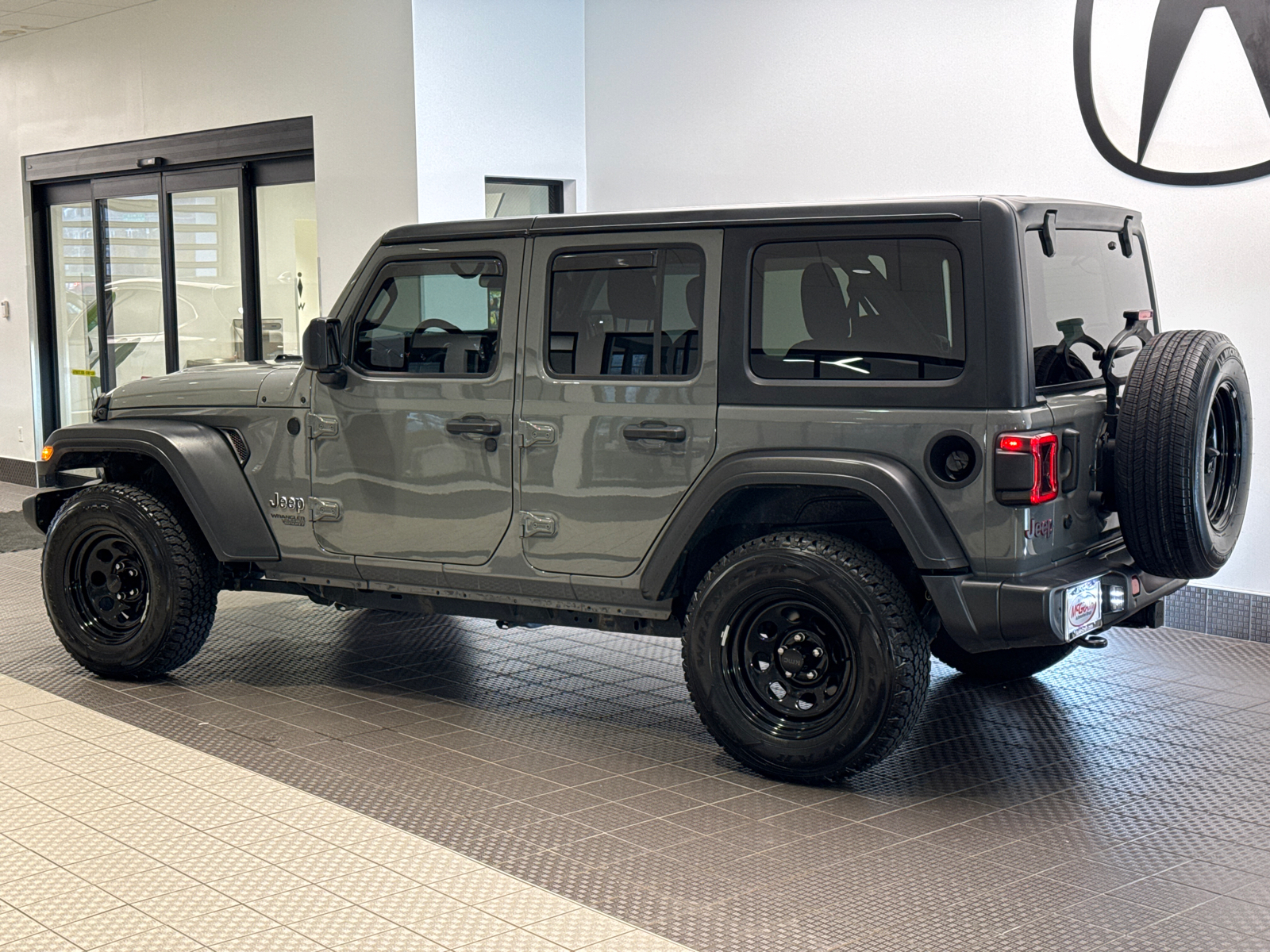 2020 Jeep Wrangler Unlimited Sport S 4