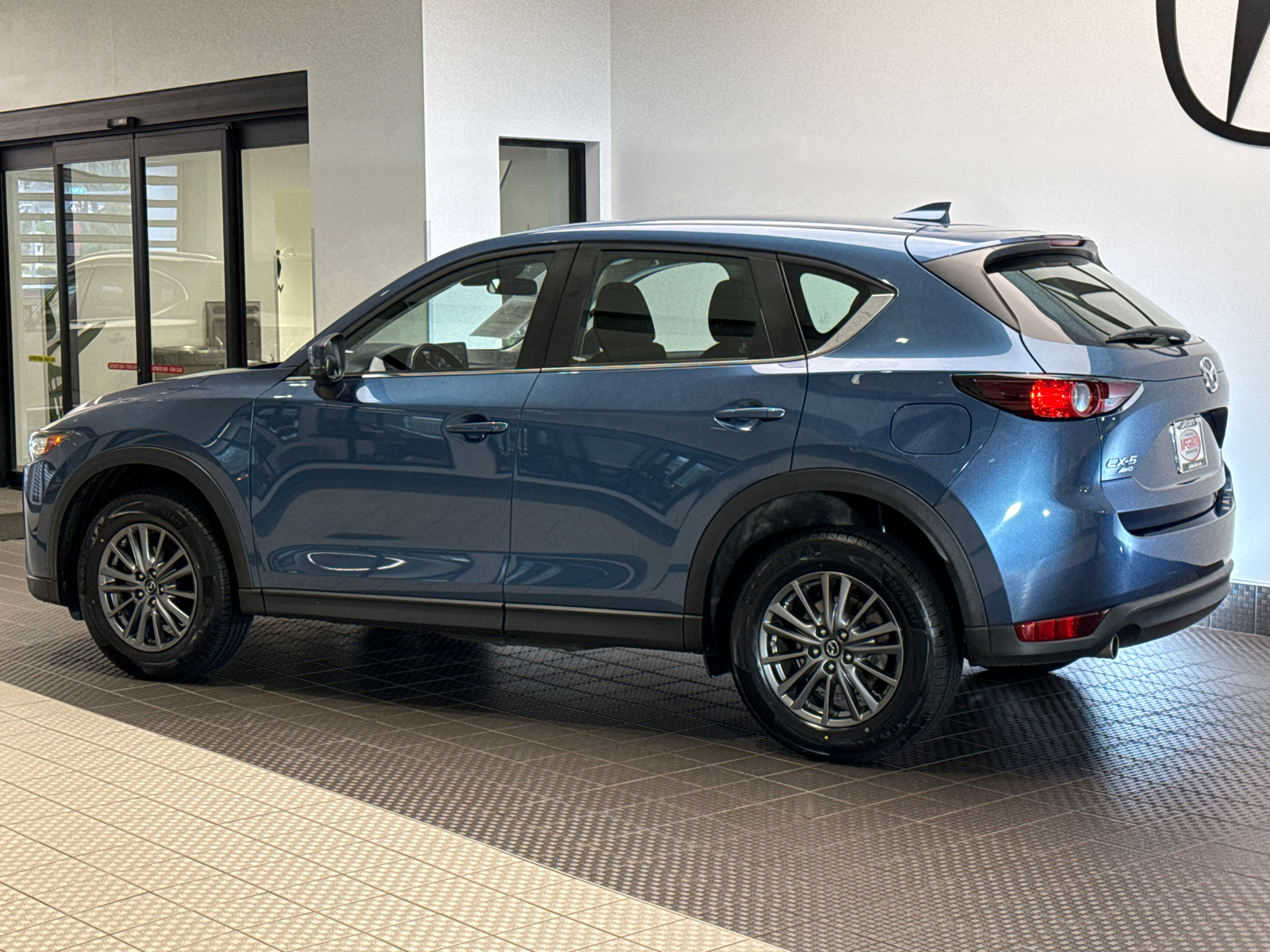 2018 Mazda CX-5 Sport 4