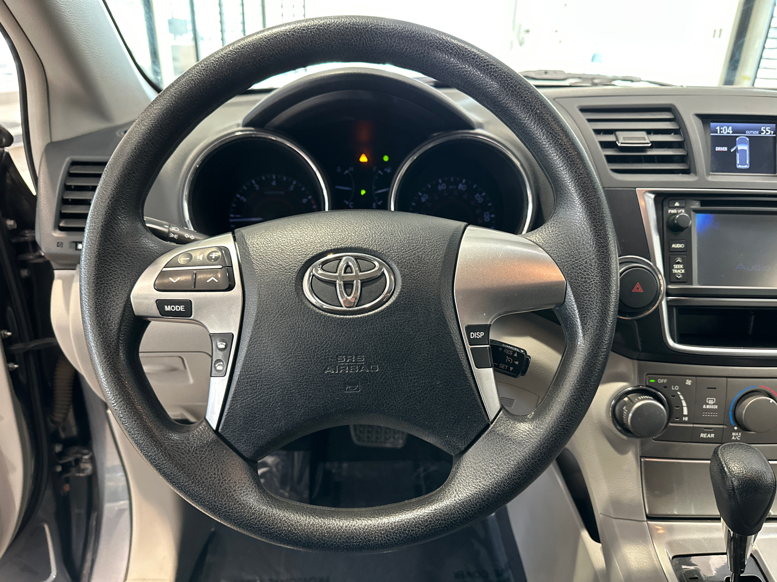 2013 Toyota Highlander Base 18