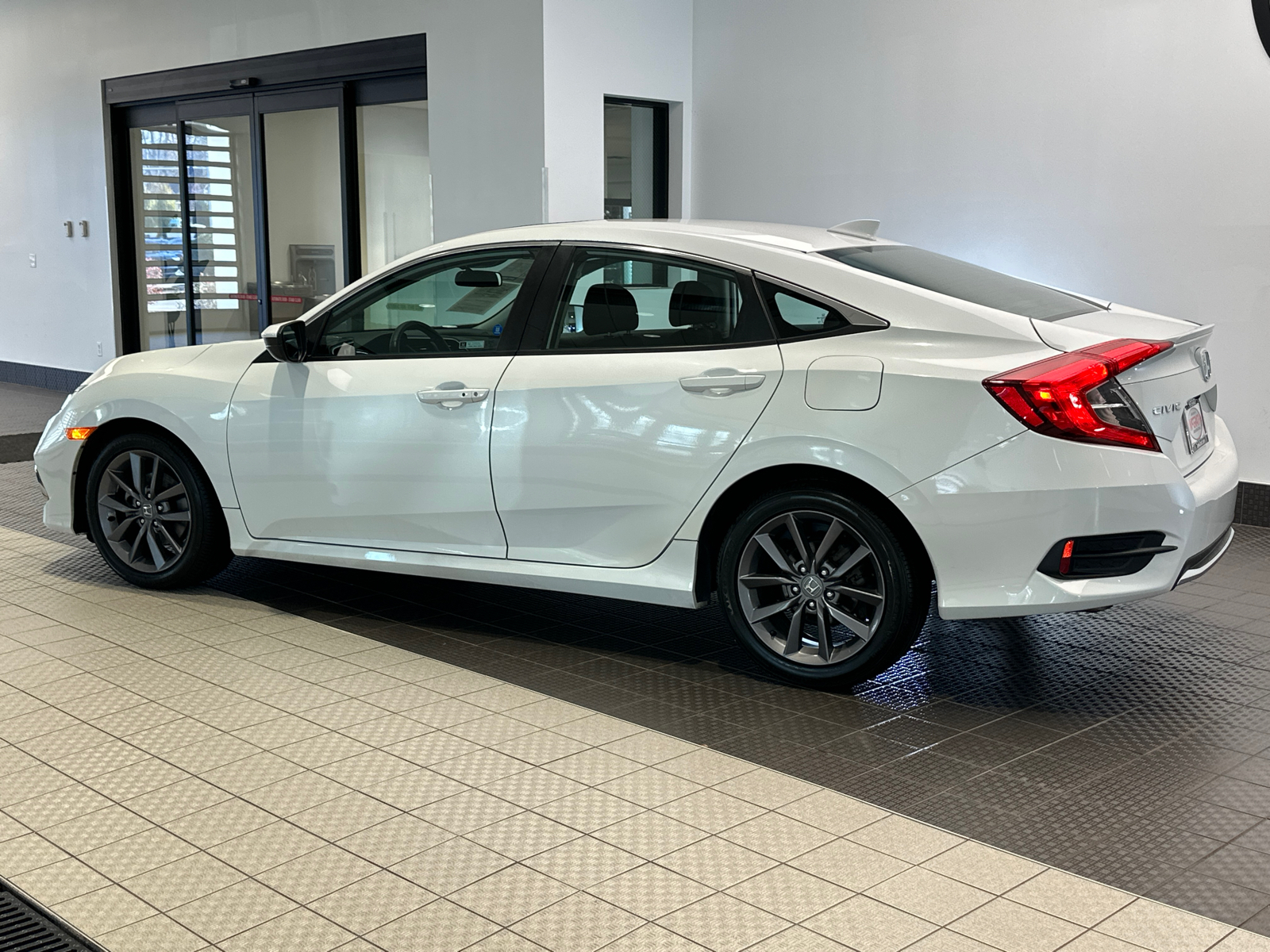 2019 Honda Civic Sedan EX 4