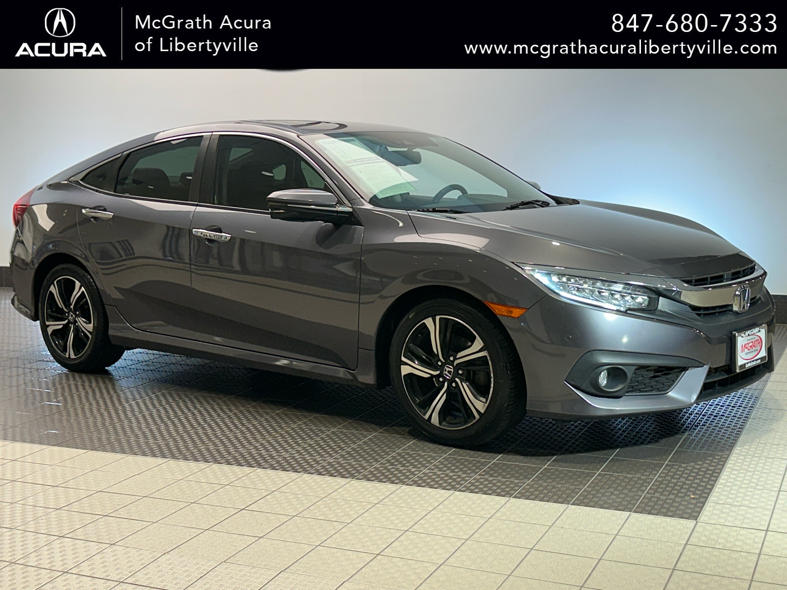 2016 Honda Civic Sedan Touring 1