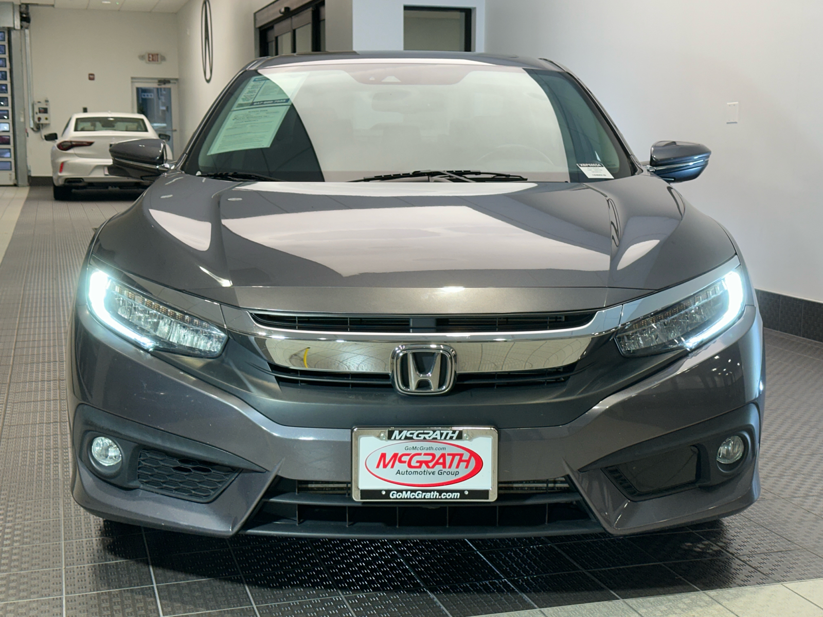 2016 Honda Civic Sedan Touring 2