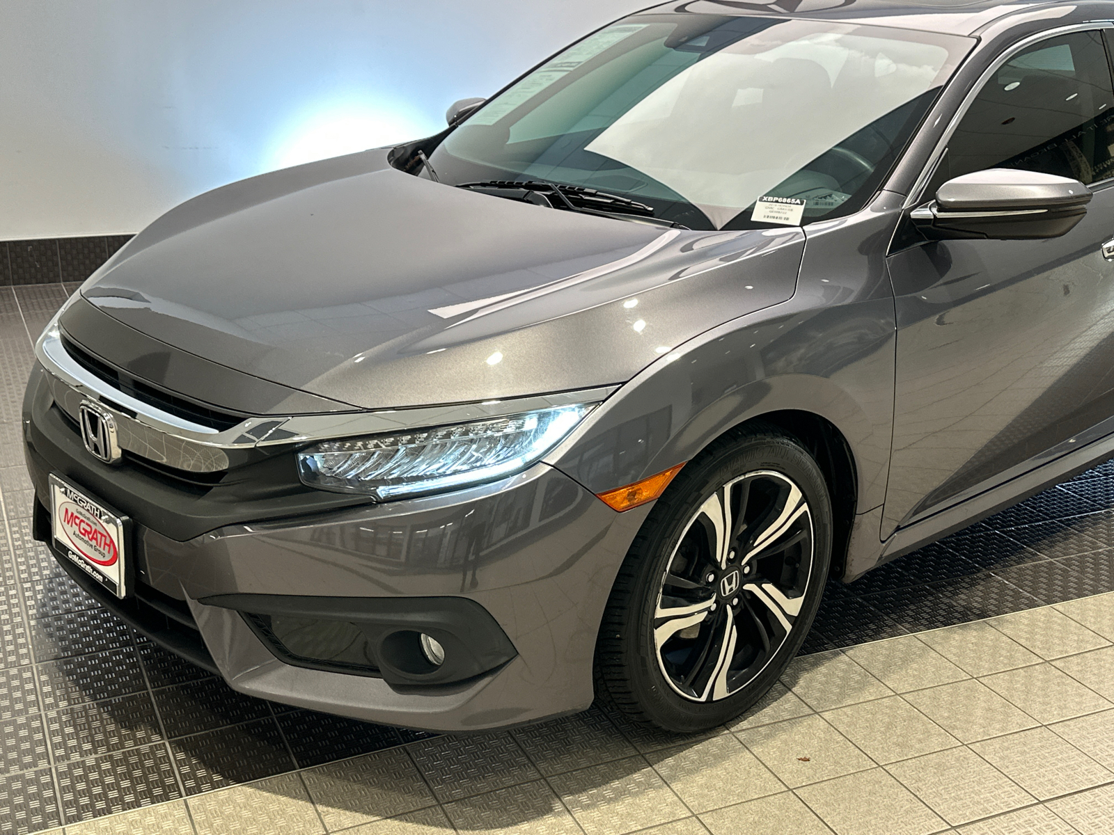 2016 Honda Civic Sedan Touring 9