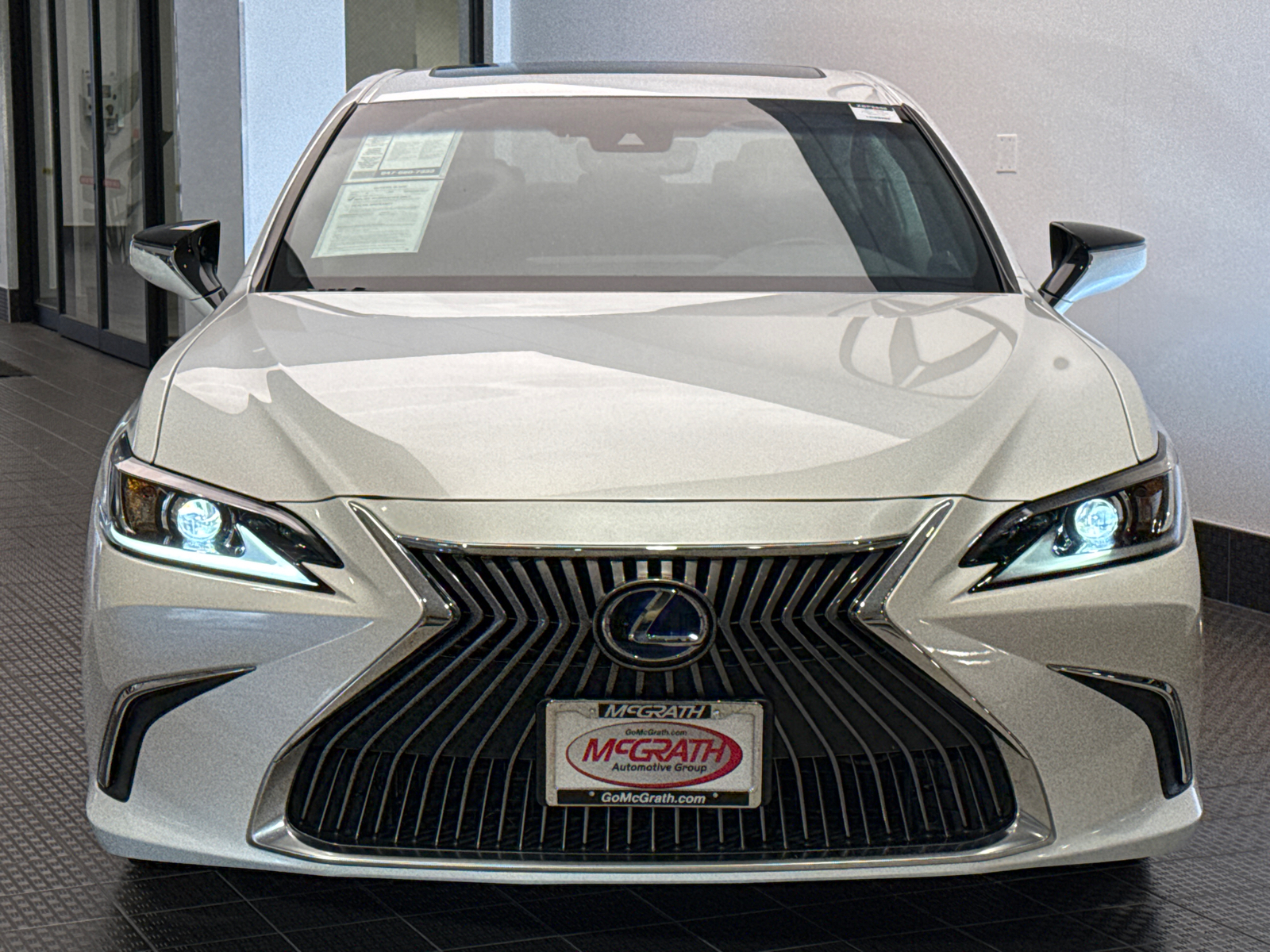 2021 Lexus ES ES 300h 2