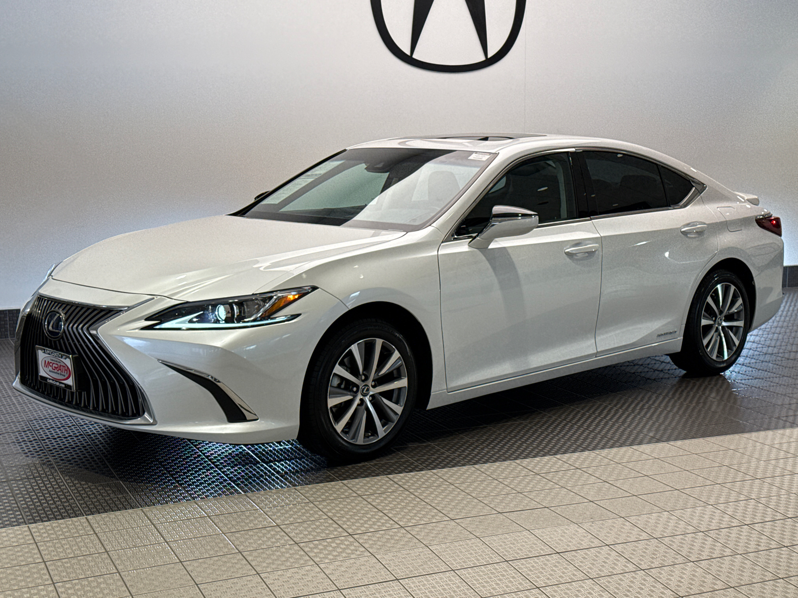 2021 Lexus ES ES 300h 3