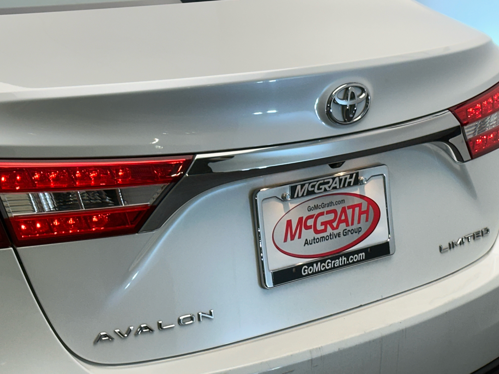 2013 Toyota Avalon Limited 25