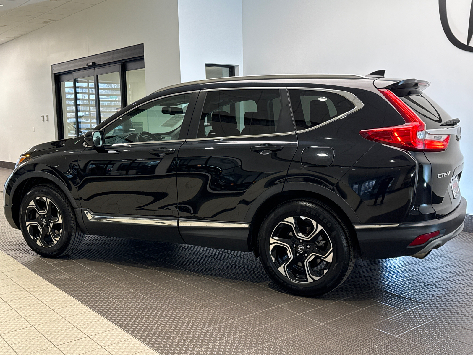 2018 Honda CR-V Touring 4