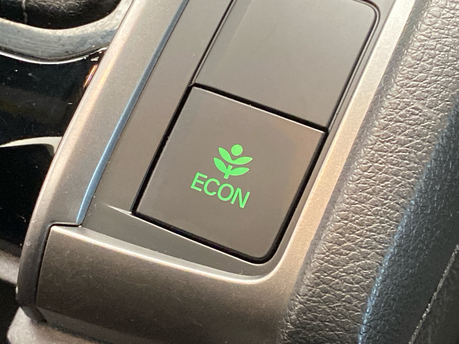 2019 Honda Civic Hatchback EX 17