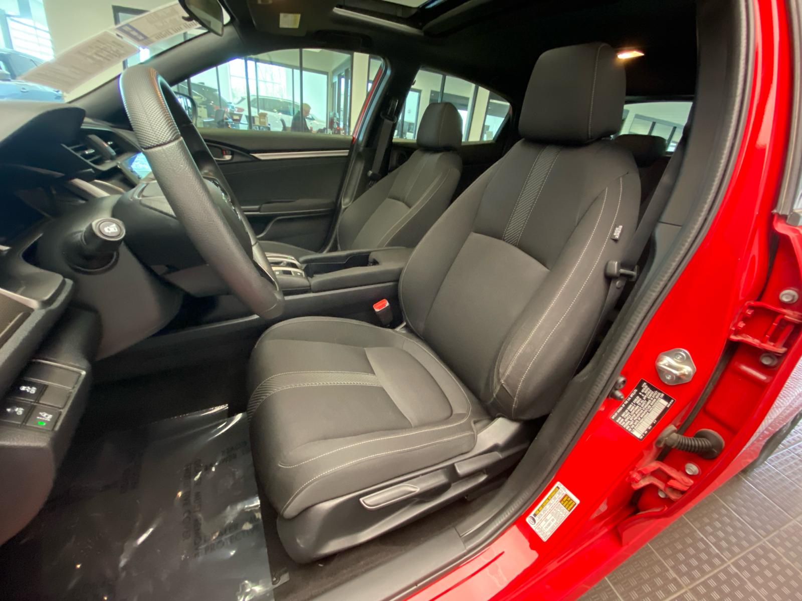 2019 Honda Civic Hatchback EX 24