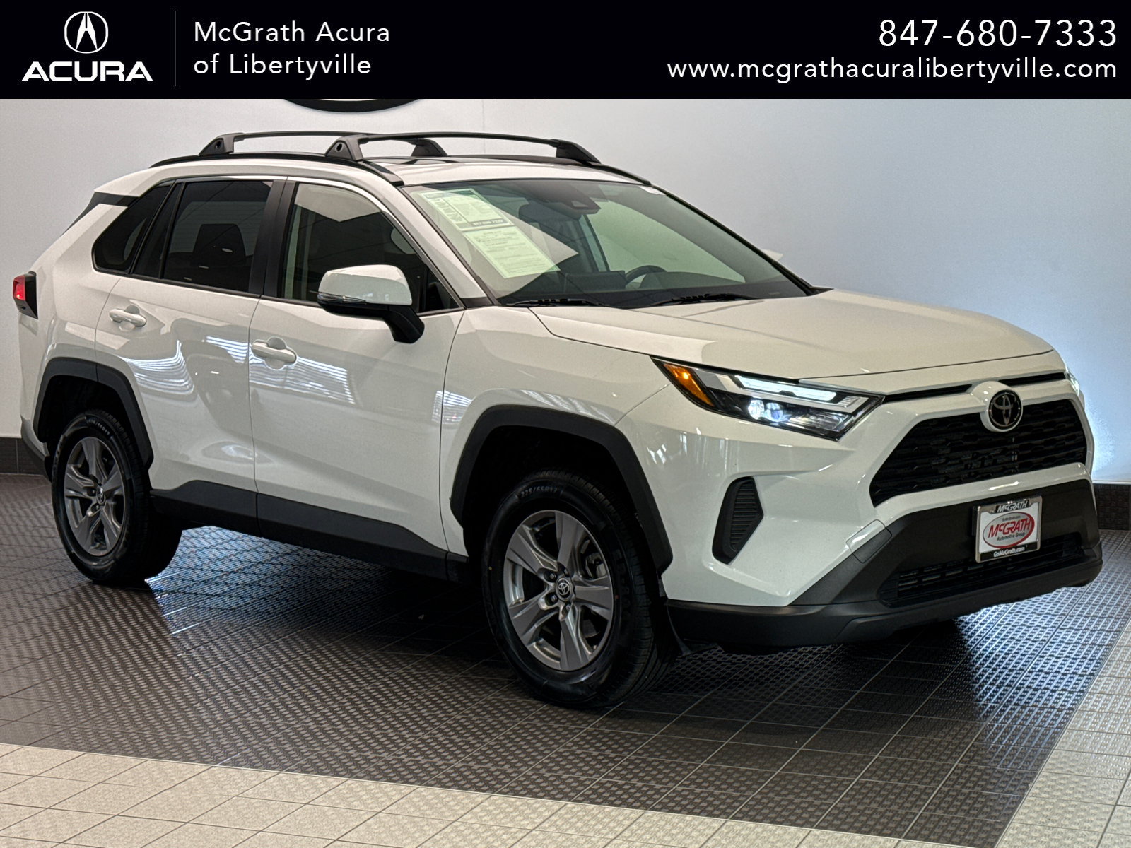 2023 Toyota RAV4 XLE 1