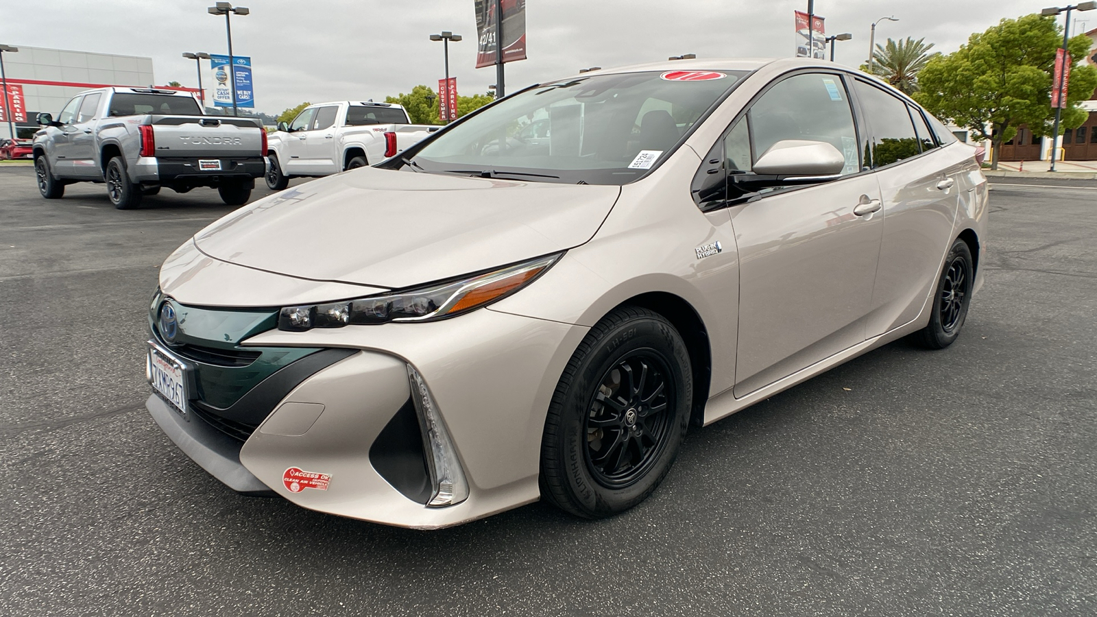 2017 Toyota Prius Prime Premium 7