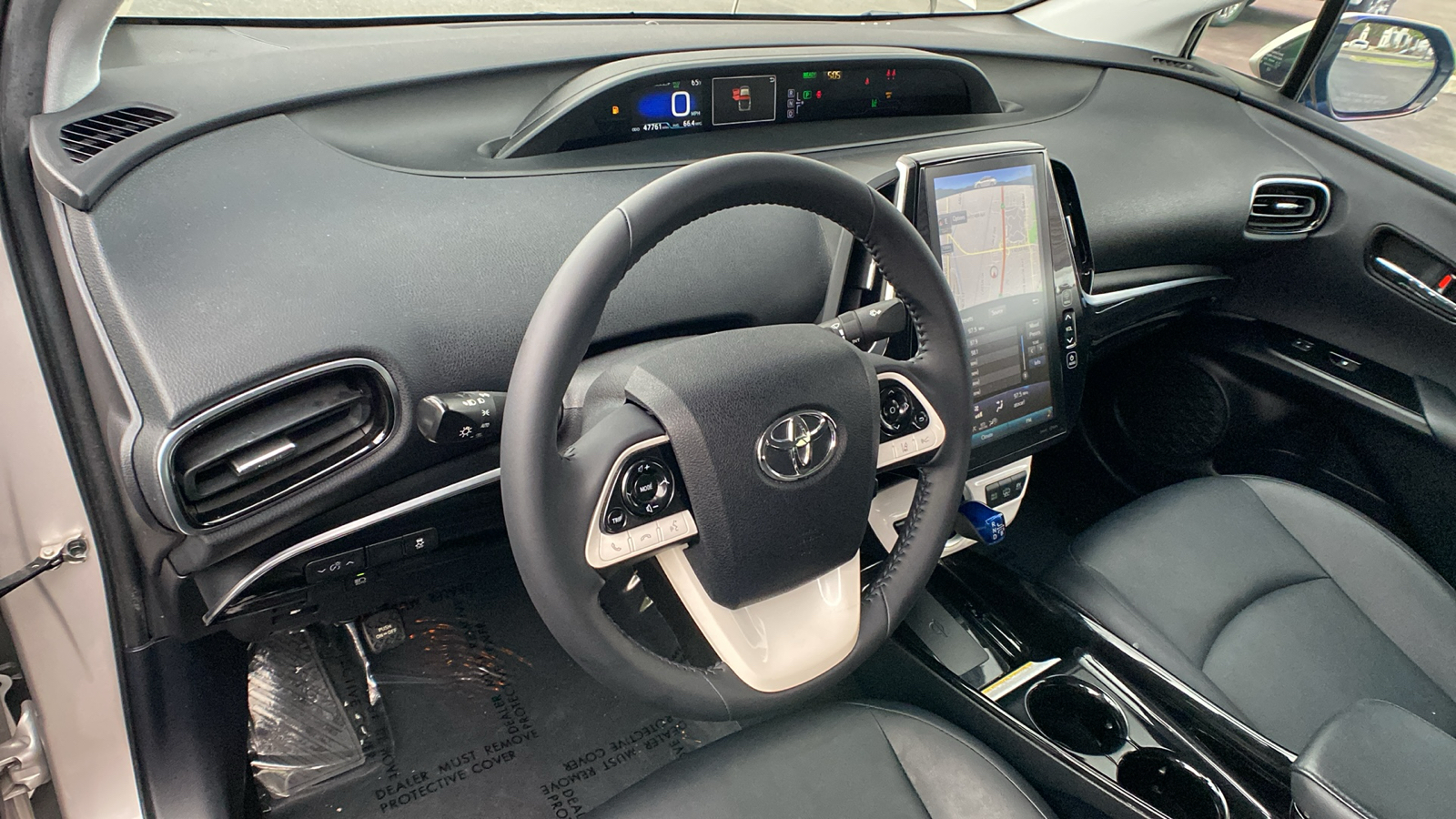 2017 Toyota Prius Prime Premium 16