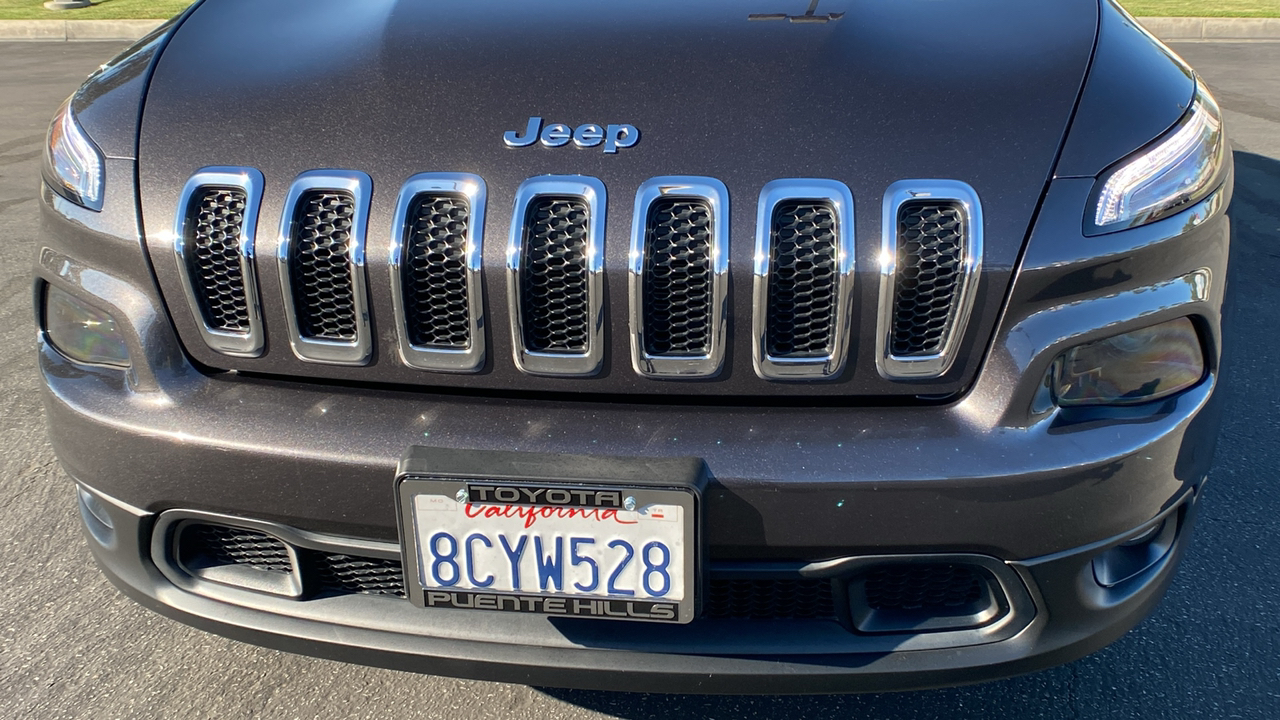 2018 Jeep Cherokee Latitude Plus 32