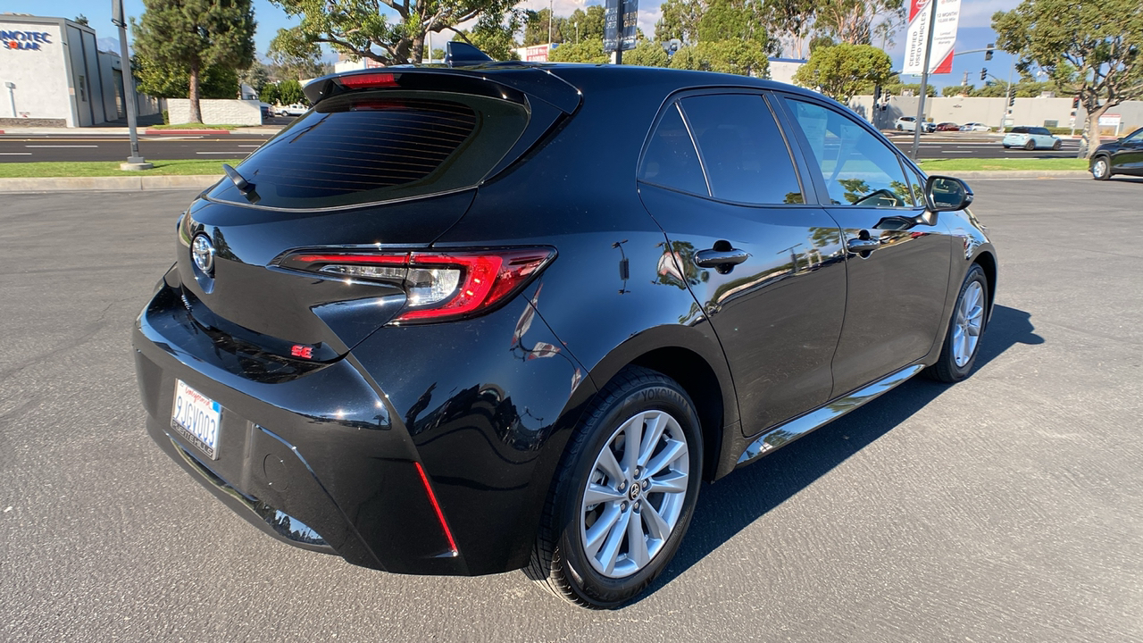 2024 Toyota Corolla Hatchback SE 3