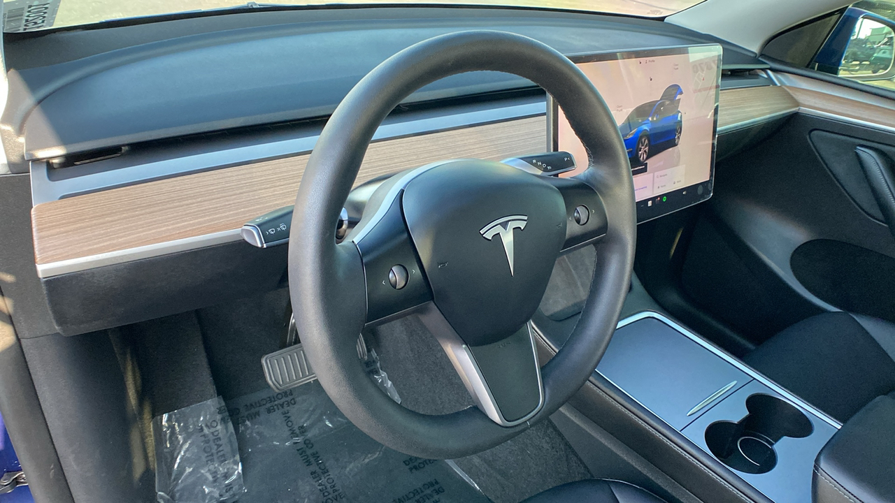 2023 Tesla Model Y Long Range 16