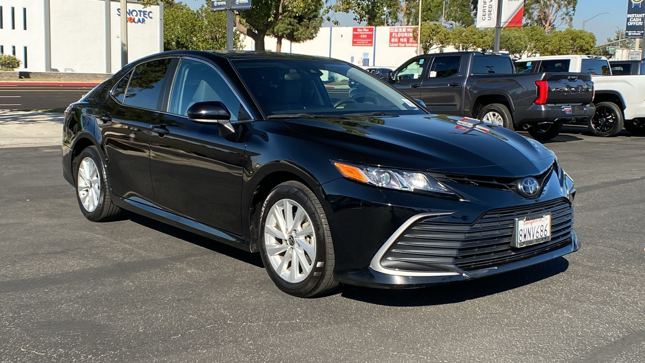 2021 Toyota Camry LE 1