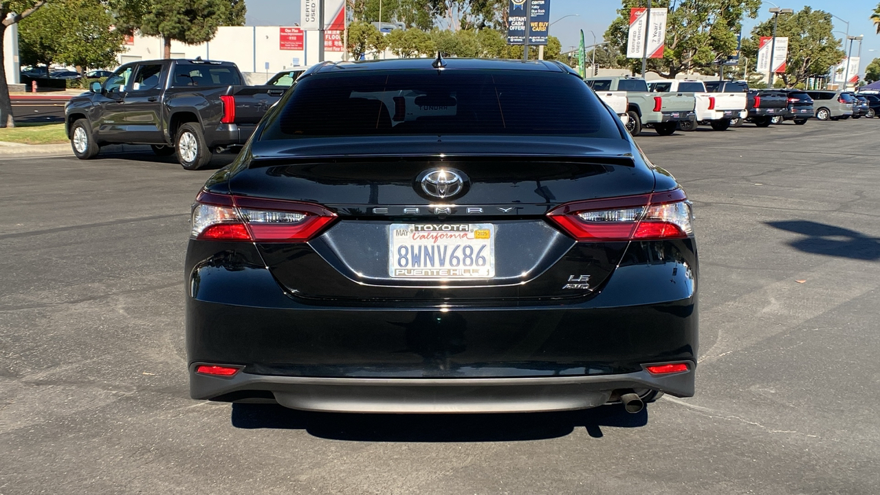 2021 Toyota Camry LE 4