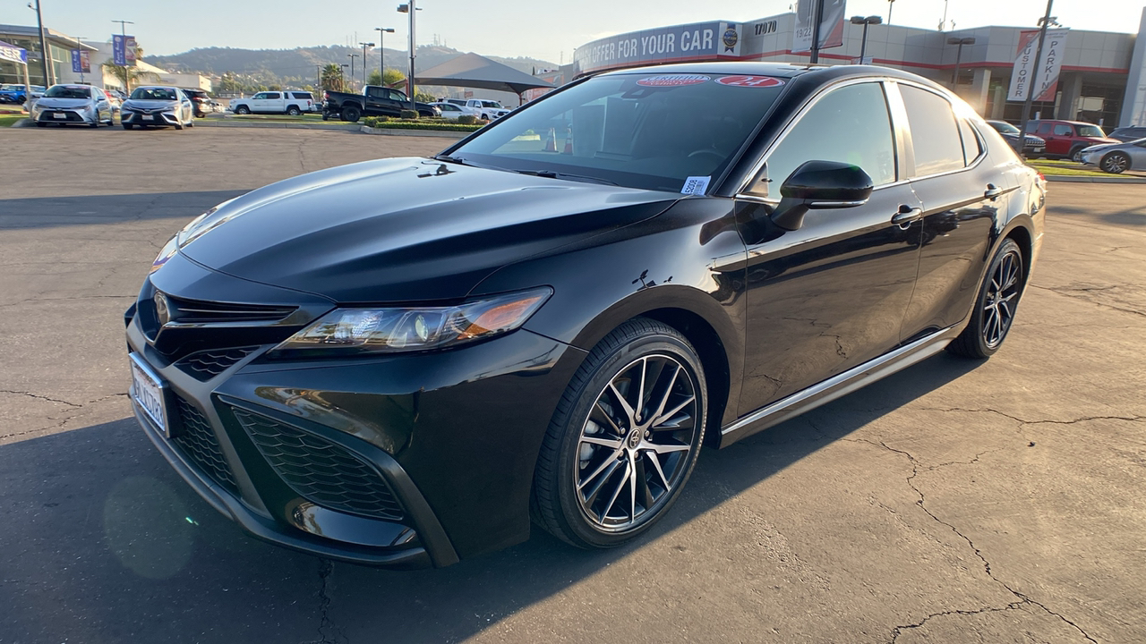 2024 Toyota Camry SE 7