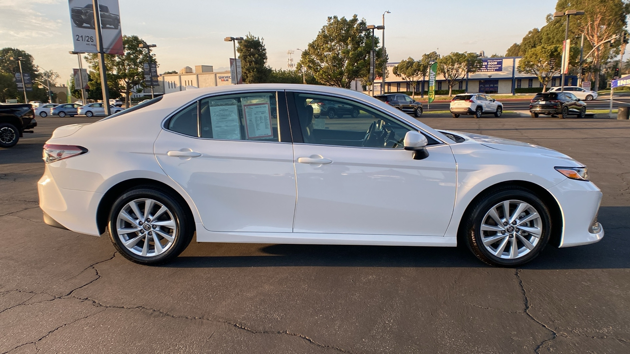 2024 Toyota Camry LE 2