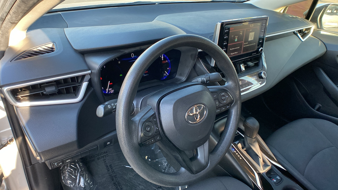 2021 Toyota Corolla Hybrid LE 16