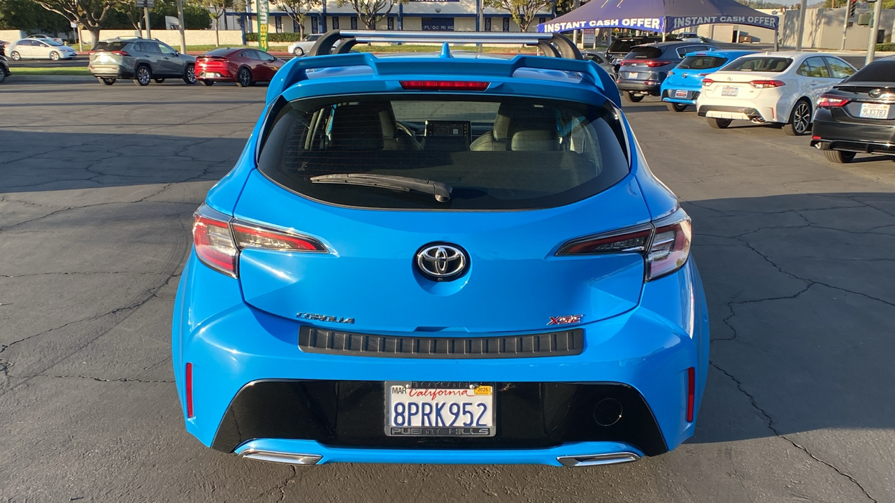 2020 Toyota Corolla Hatchback XSE 4