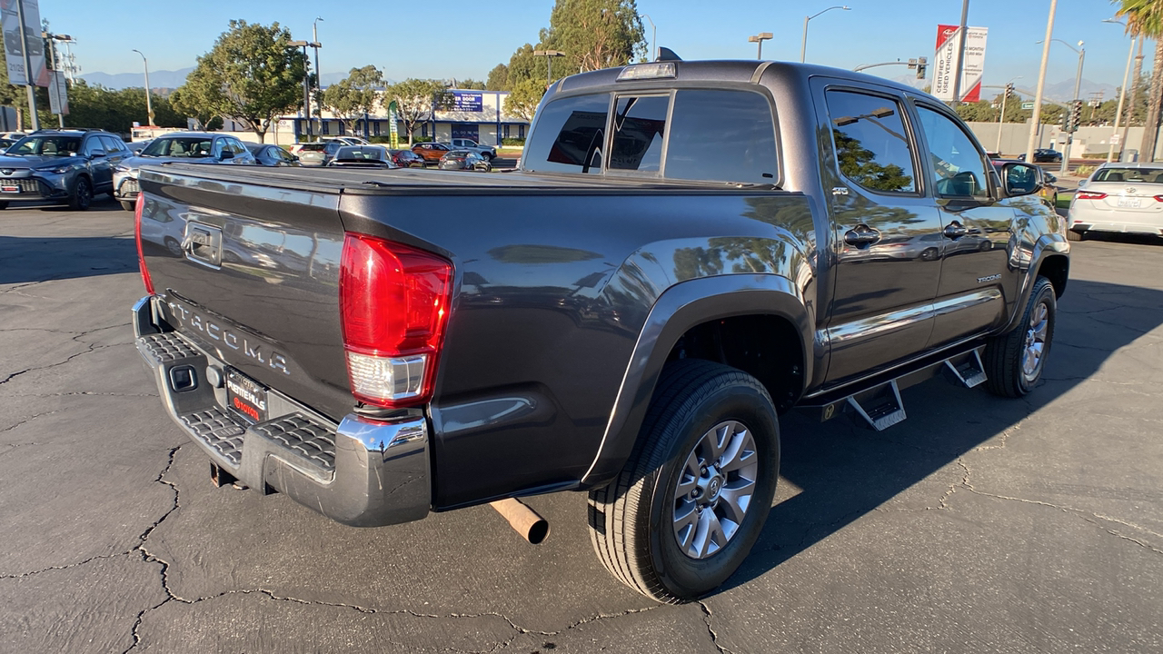 2017 Toyota Tacoma SR5 3