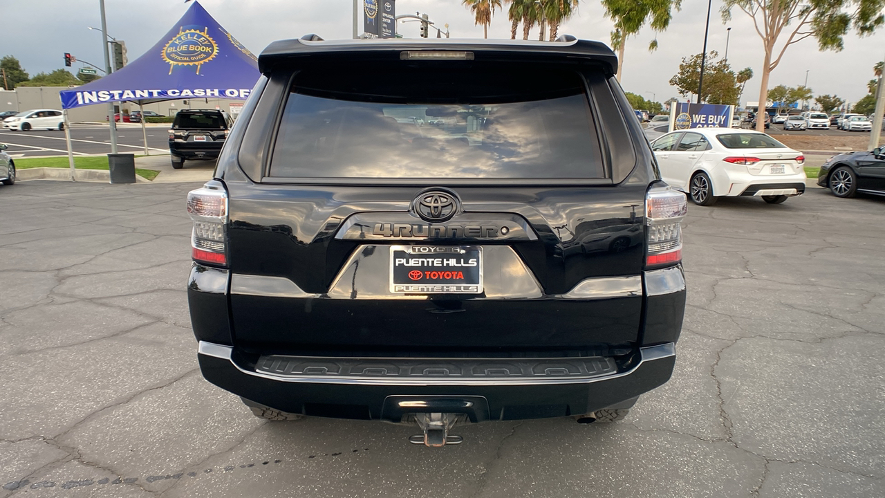 2019 Toyota 4Runner SR5 4