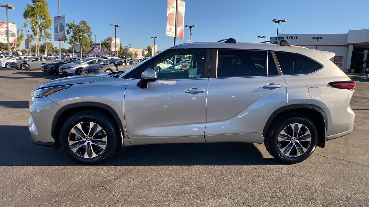 2023 Toyota Highlander XLE 6