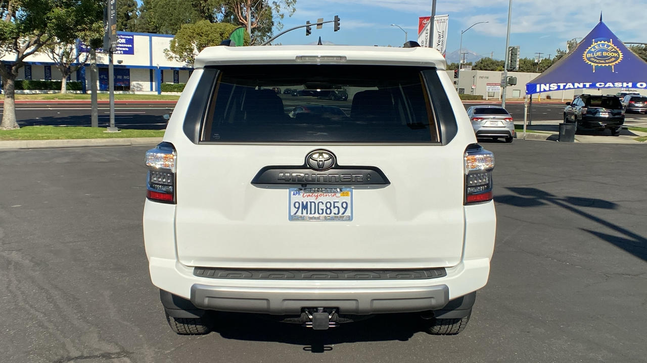 2024 Toyota 4Runner TRD Off-Road Premium 4