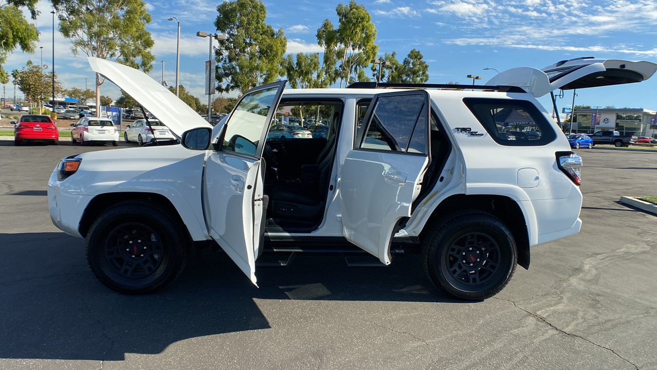 2024 Toyota 4Runner TRD Off-Road Premium 11