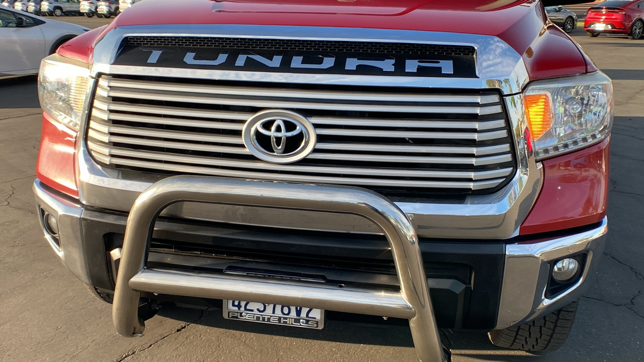 2017 Toyota Tundra Limited 32