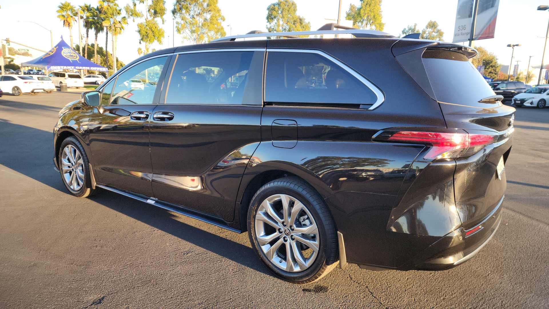 2024 Toyota Sienna Platinum 5