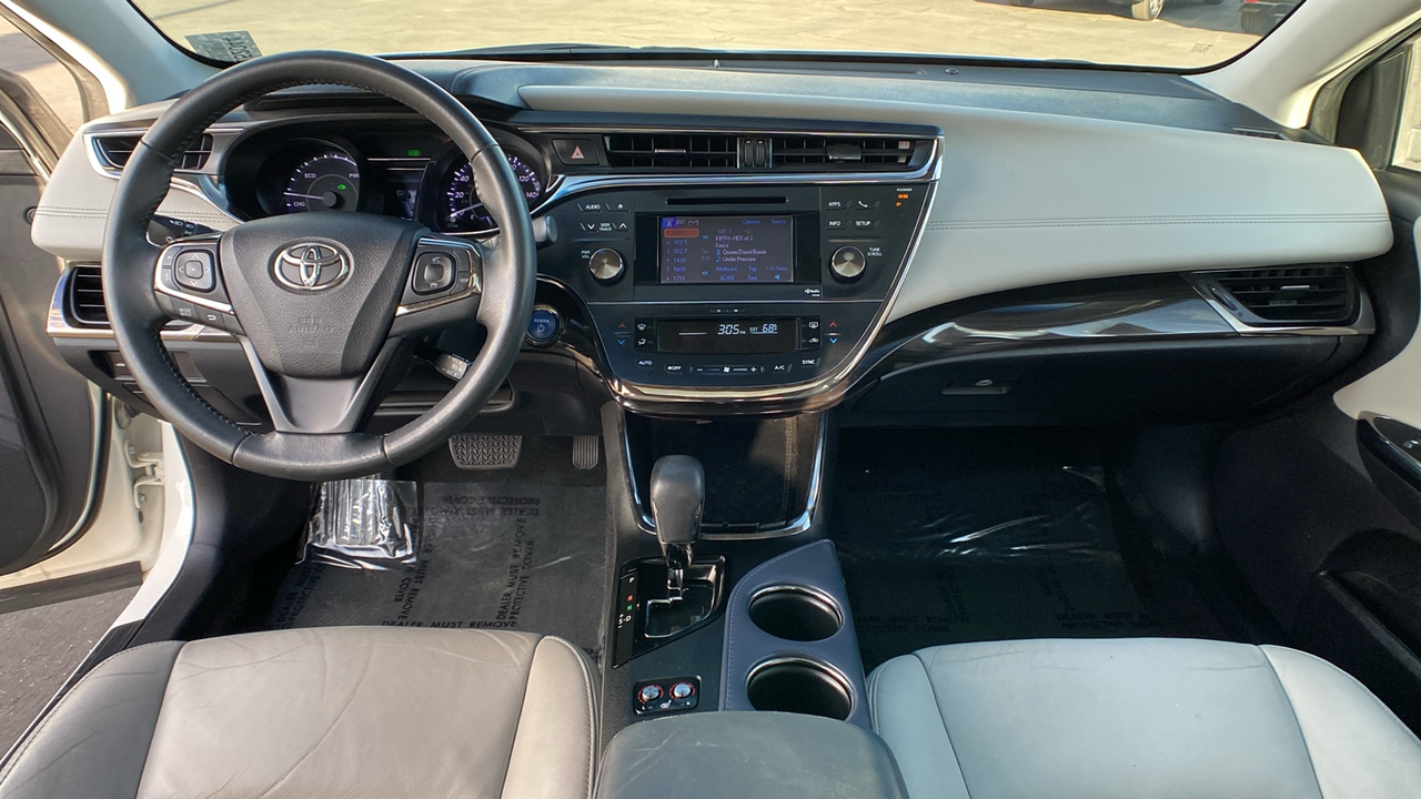 2014 Toyota Avalon Hybrid XLE Touring 28