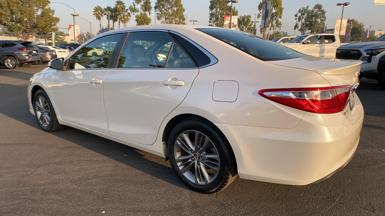 2015 Toyota Camry Hybrid SE 5