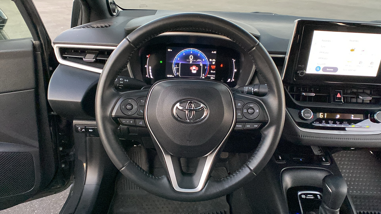 2023 Toyota Corolla XSE 13