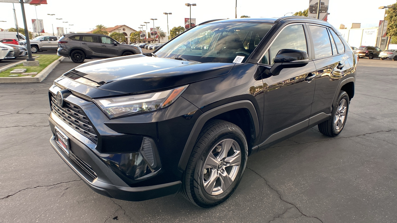 2022 Toyota RAV4  7