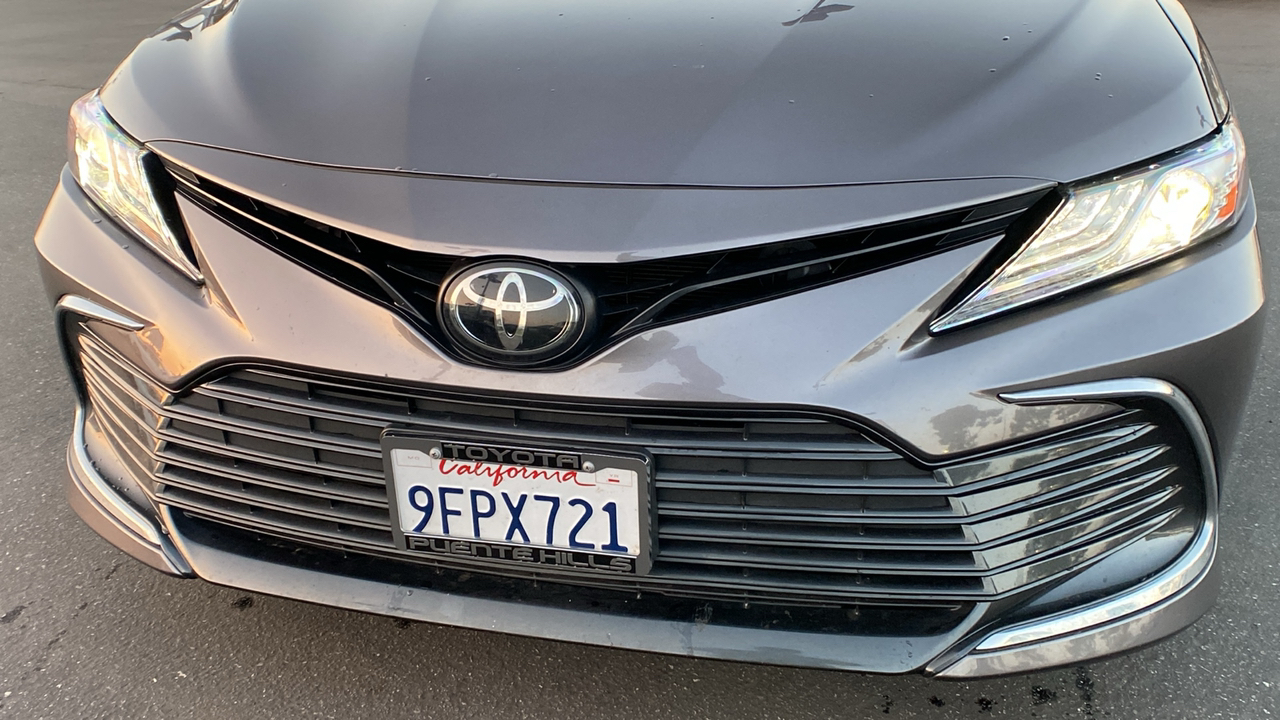 2023 Toyota Camry XLE 32